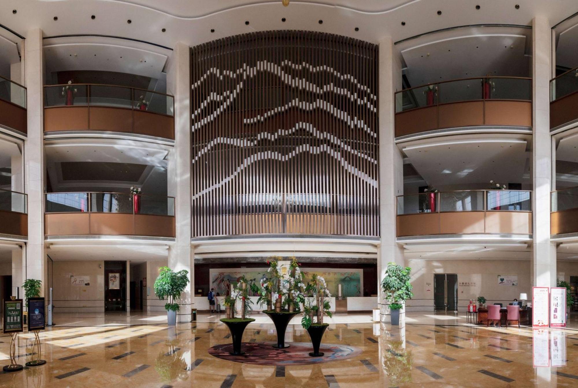 Hotel Ramada Yiyang Taojiang Exterior foto